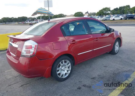 2011 Nissan Sentra 2.0S z USA, uszkodzony, nr VIN 3N1AB6AP7BL633875